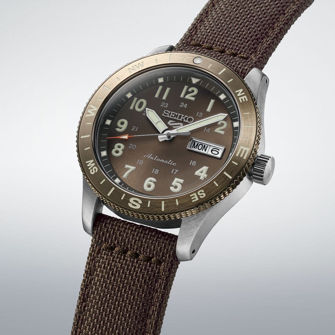 Seiko Orologio 5 Sports Field series - immagine 3
